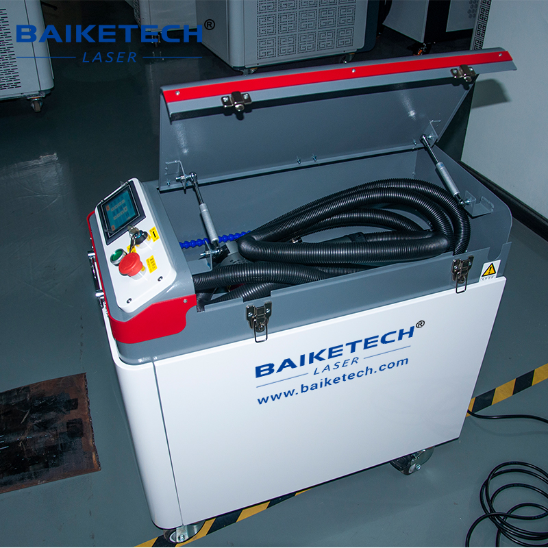 Macchina per la pulizia laser  - Industrial Laser Rust Removal Machine recensione e prezzo
