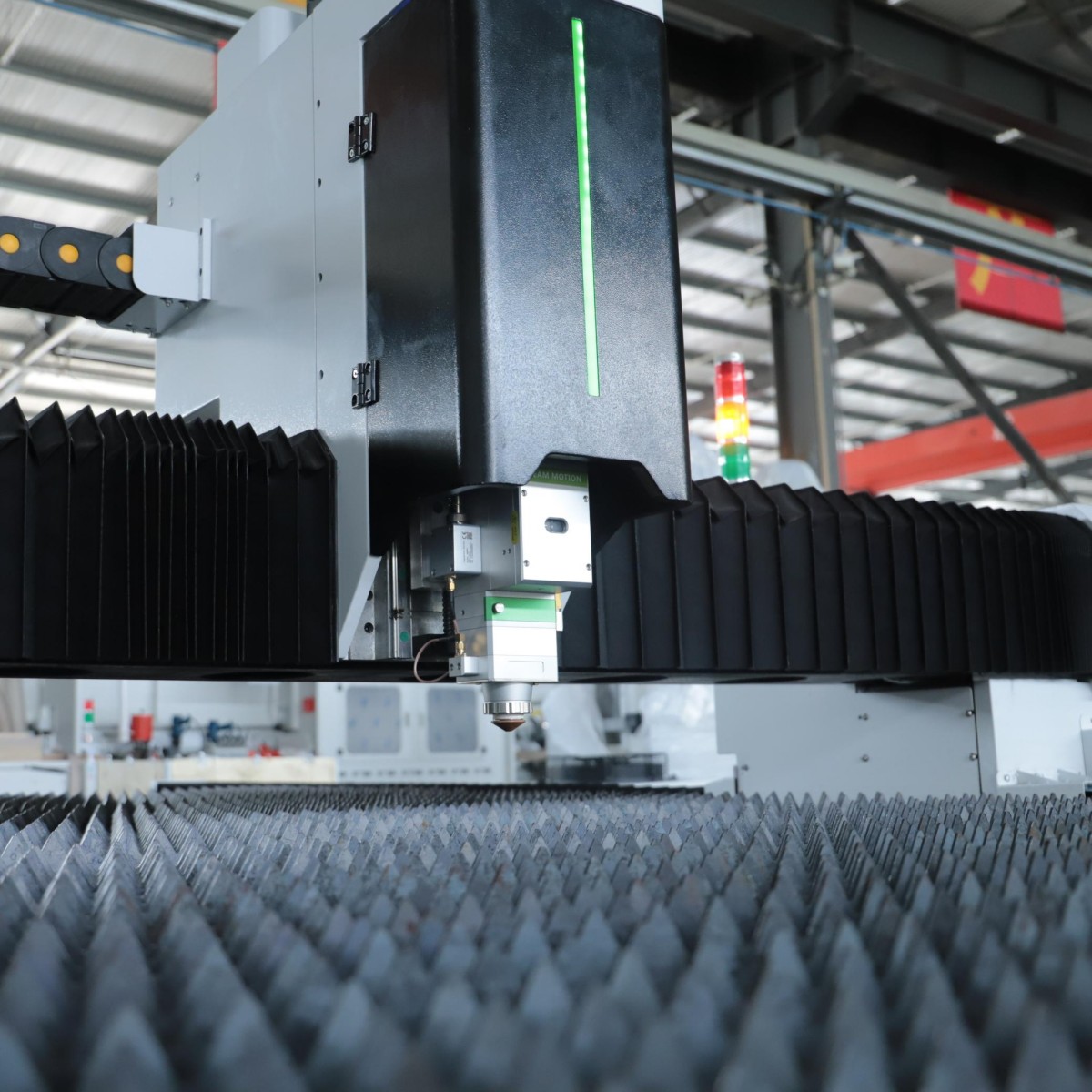 Supporto cliente dedicato Macc - Industrial Laser Cutter recensione e prezzo